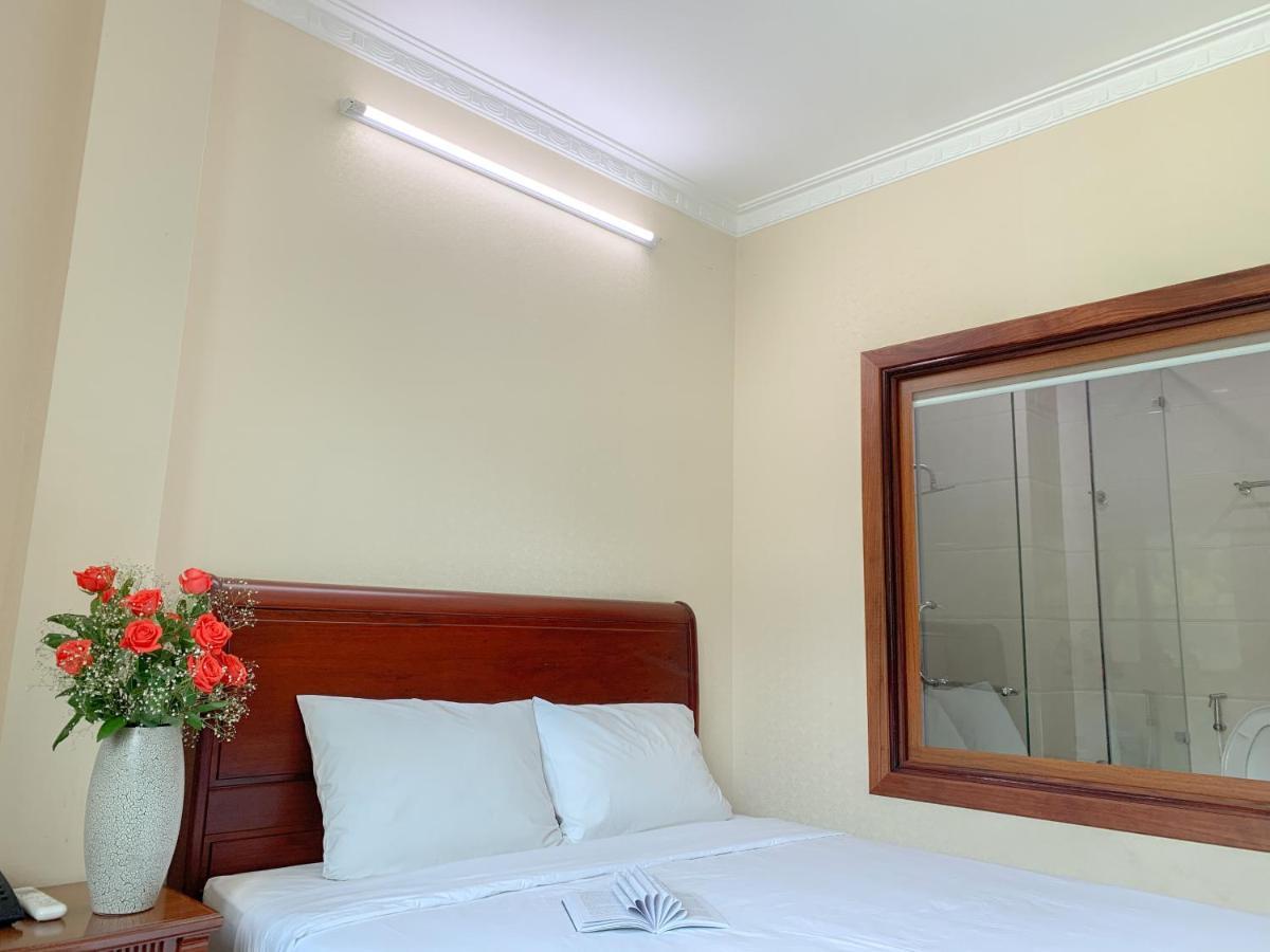 הו צ'י מין סיטי Red Sun Airport Saigon Hotel מראה חיצוני תמונה